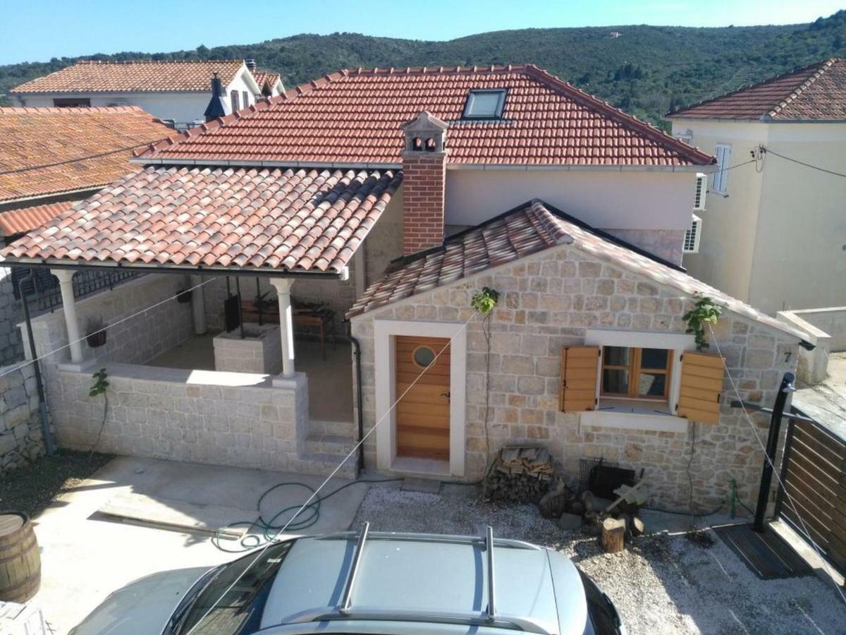Apartment Buga Слатине Екстериор снимка
