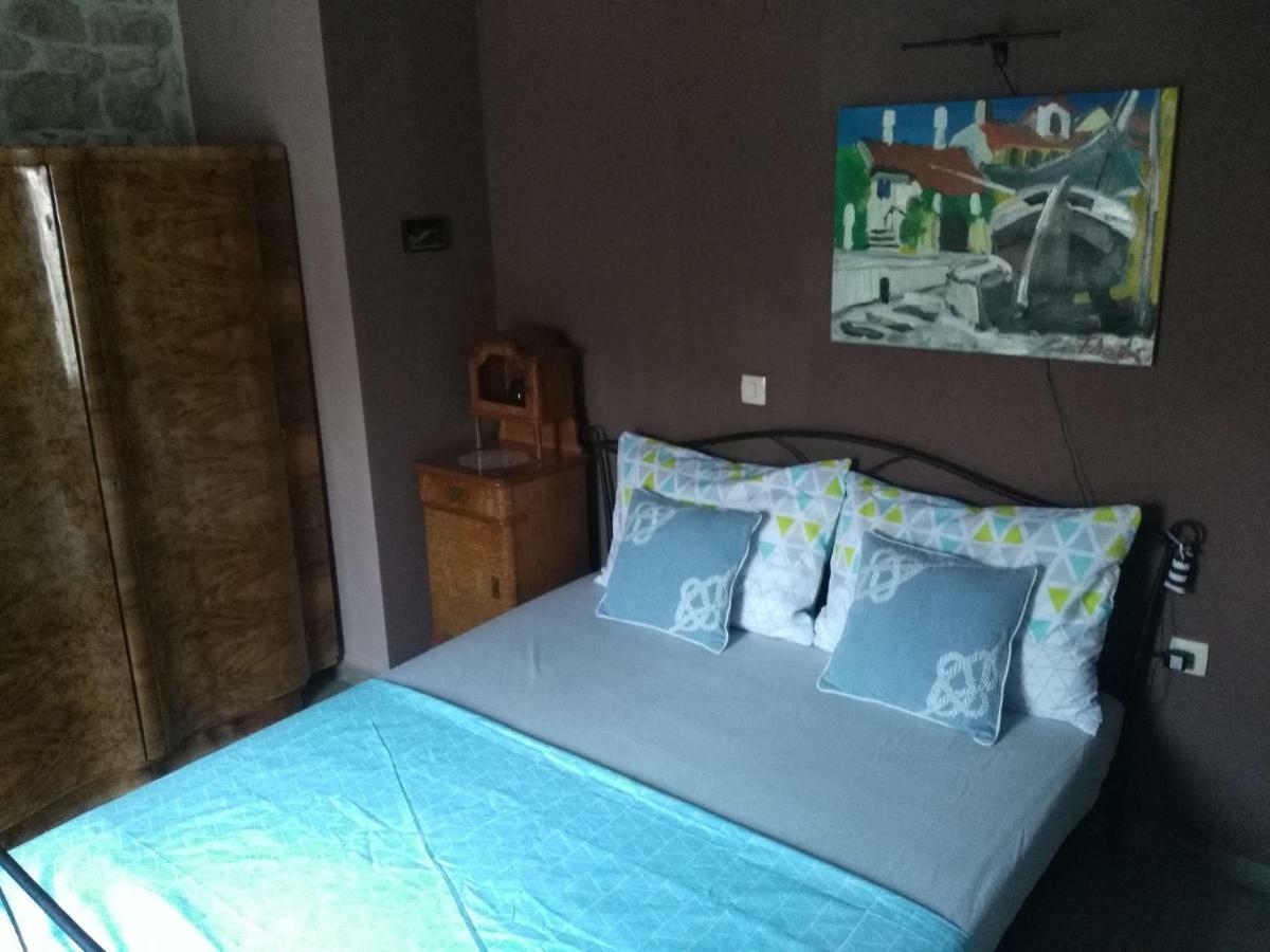 Apartment Buga Слатине Екстериор снимка